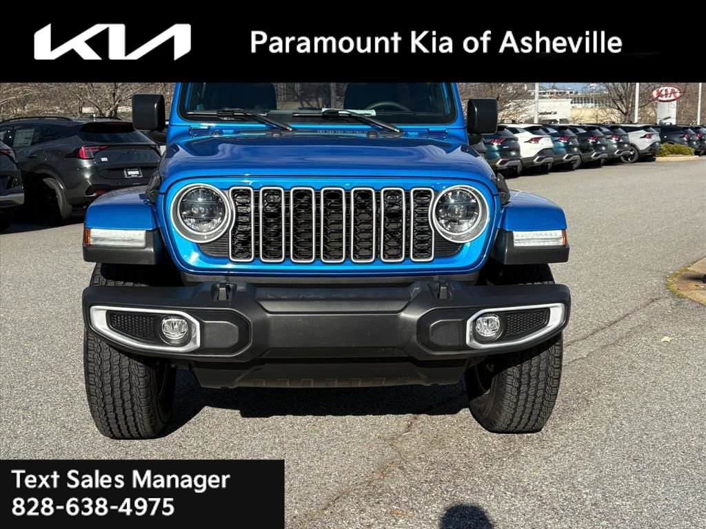 Used 2024 Jeep Wrangler Sahara image 2