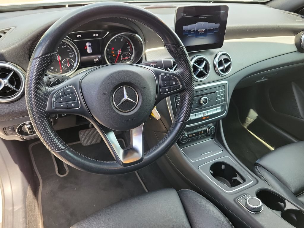 Used 2019 Mercedes-Benz GLA 250 image 10