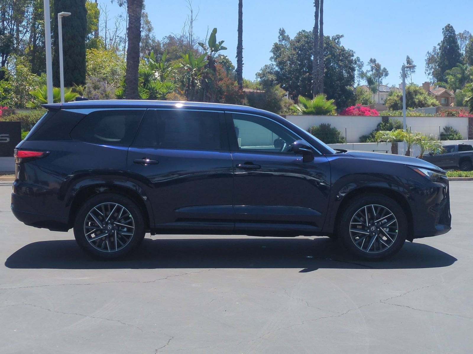 New 2026 Lexus TX 350 AWD image 4