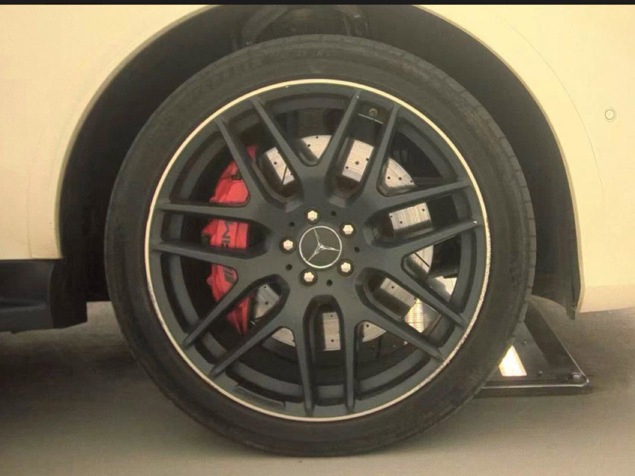 Used 2016 Mercedes-Benz GLE 63 AMG S w/ Driver Assistance Package image 16