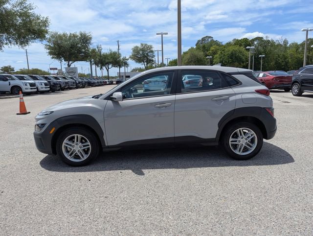 Used 2022 Hyundai Kona SE image 5