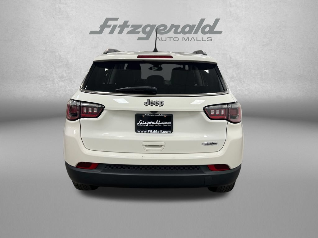 Used 2021 Jeep Compass Latitude FWD image 4