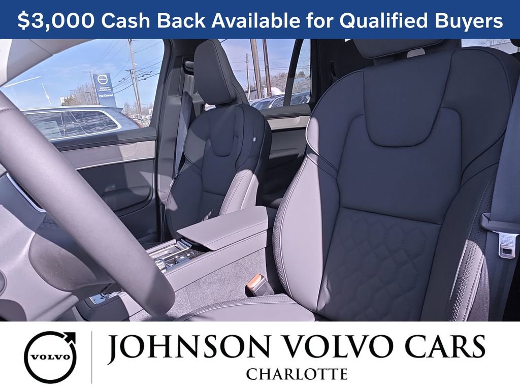 New 2026 Volvo XC90 B6 Plus w/ Protection Package Premier image 17