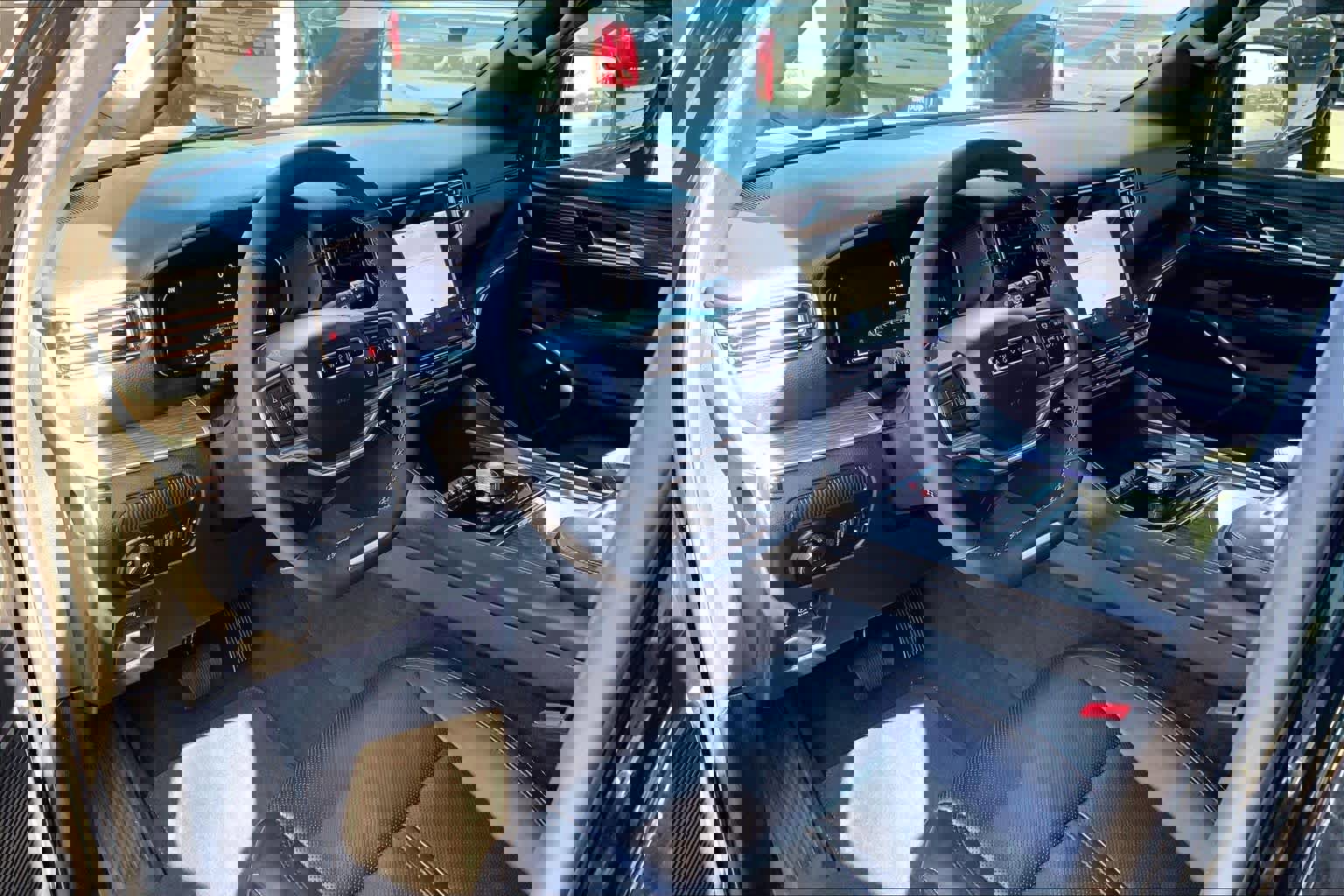 Used 2022 Jeep Wagoneer Series II image 14