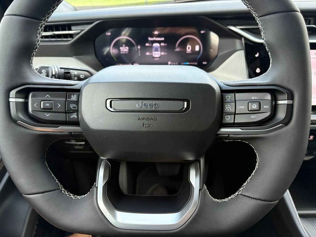 New 2026 Jeep Cherokee Limited AWD/4WD image 17