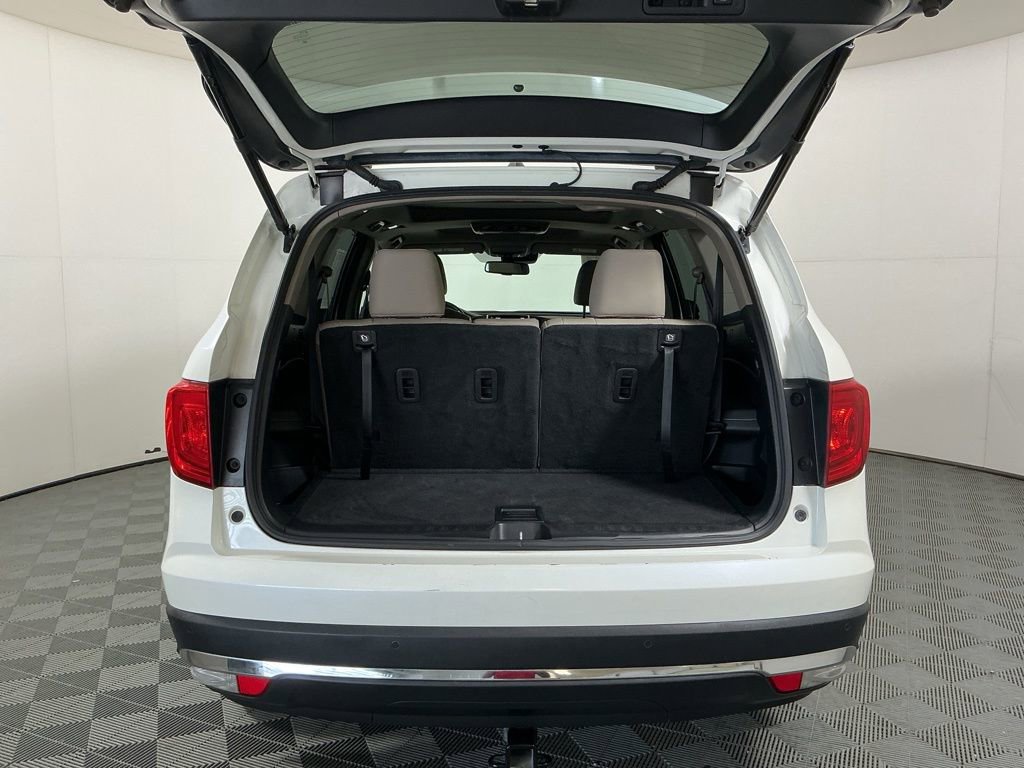 Used 2017 Honda Pilot Elite image 31