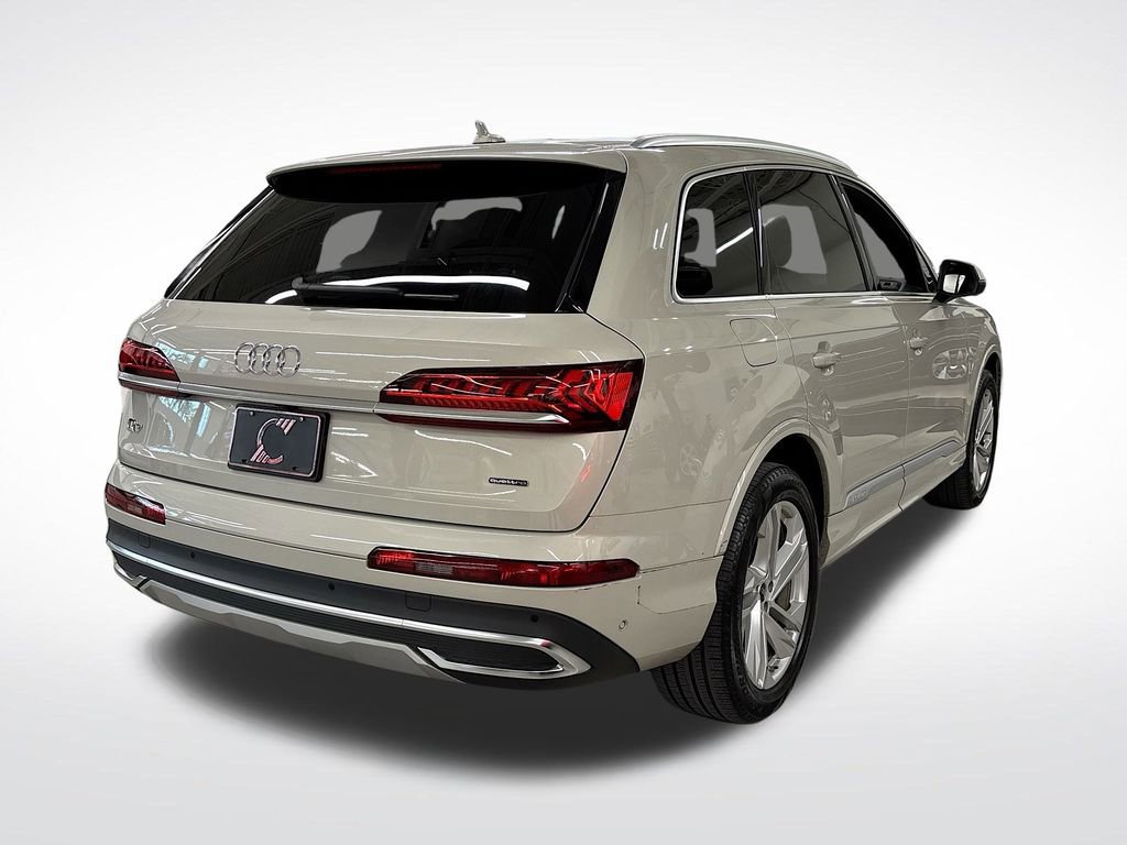 Used 2023 Audi Q7 2.0T Premium w/ Convenience Package image 5