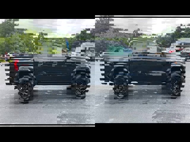 New 2026 Chevrolet Colorado Trail Boss image 9