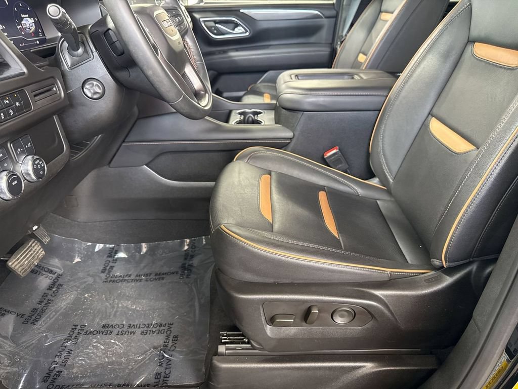 Used 2023 GMC Yukon AT4 AWD/4WD image 12
