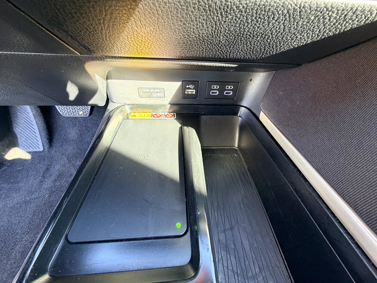 Used 2025 Toyota Camry LE FWD image 25