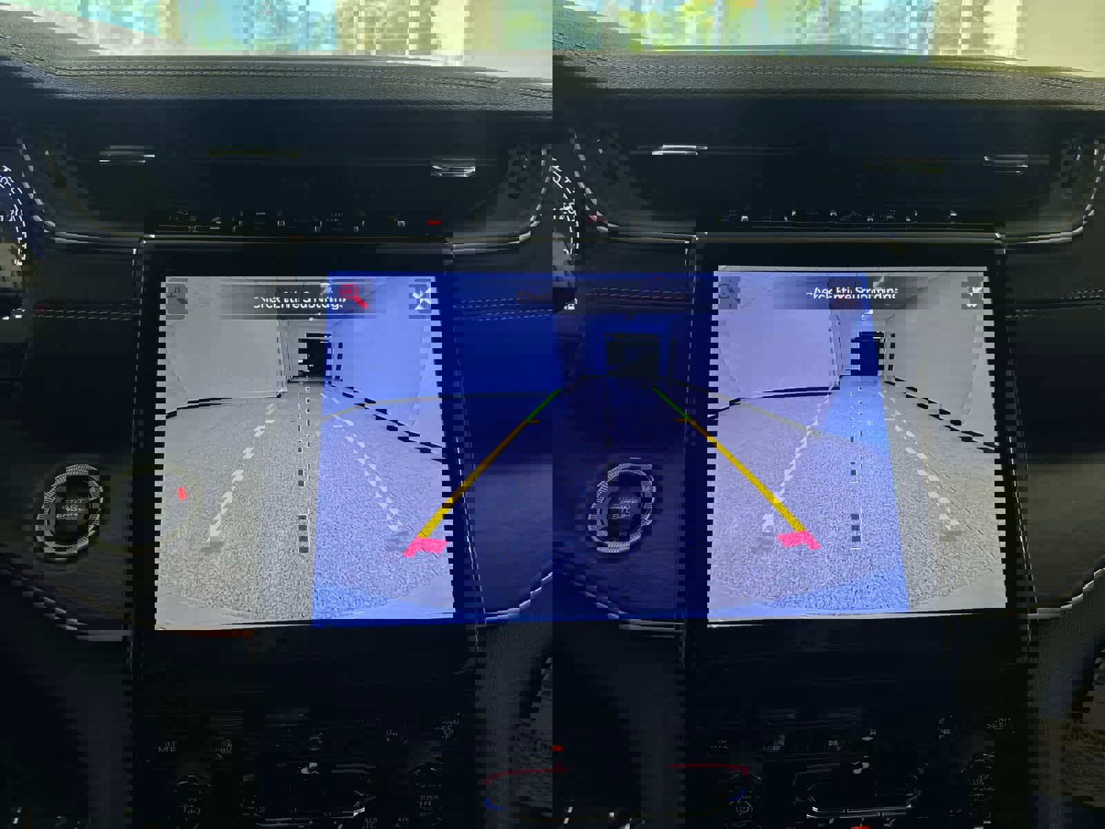 New 2025 Jeep Grand Cherokee Limited w/ Black Appearance Package image 39