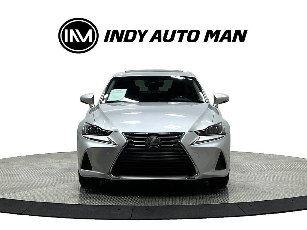 Used 2017 Lexus IS 200t w/ Premium Package RWD image 10
