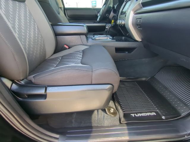 Used 2018 Toyota Tundra SR5 image 21