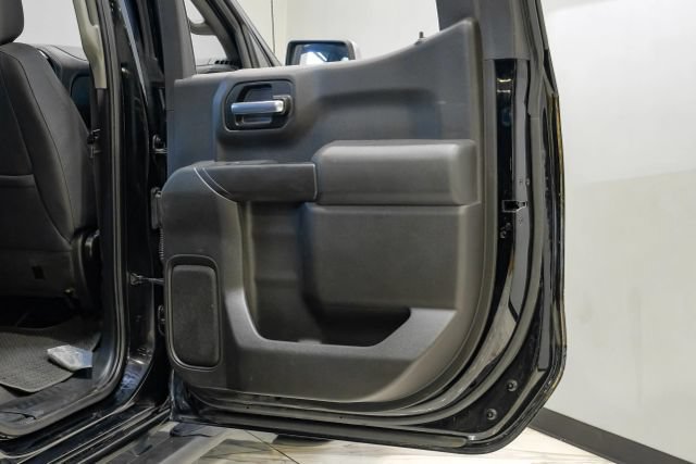 Used 2019 Chevrolet Silverado 1500 LT w/ Texas Edition RWD image 55