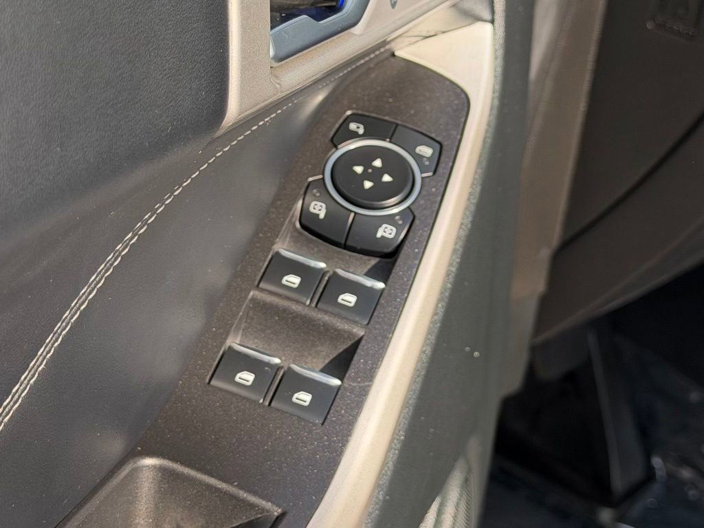 Certified 2023 Ford Explorer Limited image 15