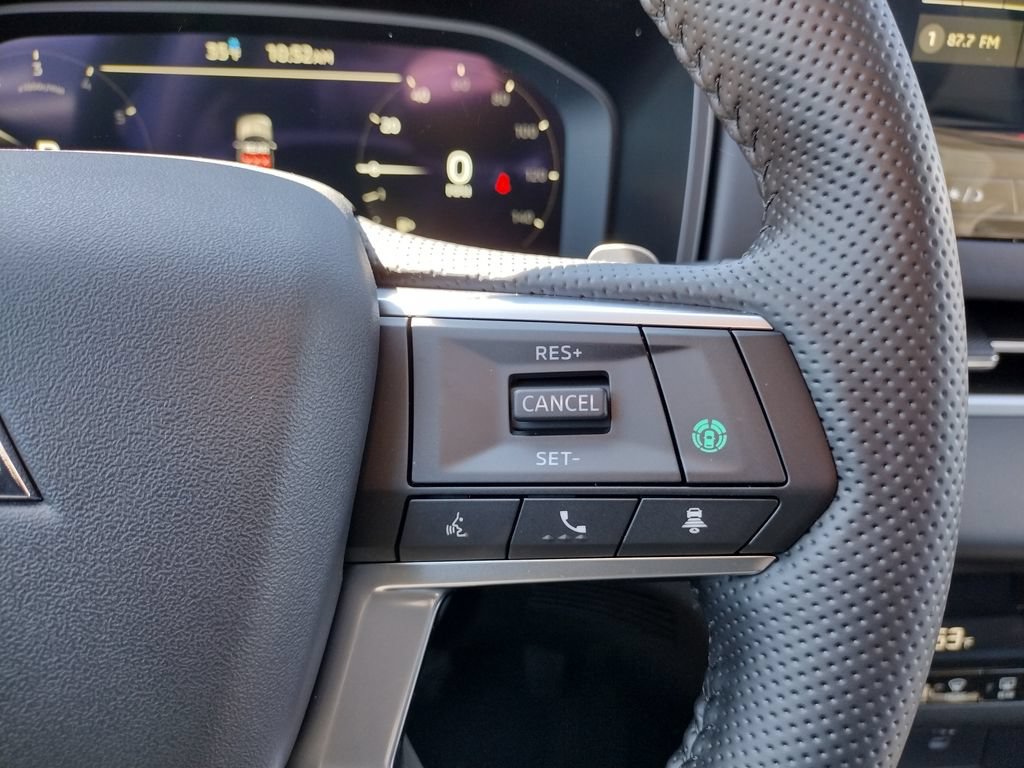 New 2026 Mitsubishi Outlander SE AWD/4WD image 29