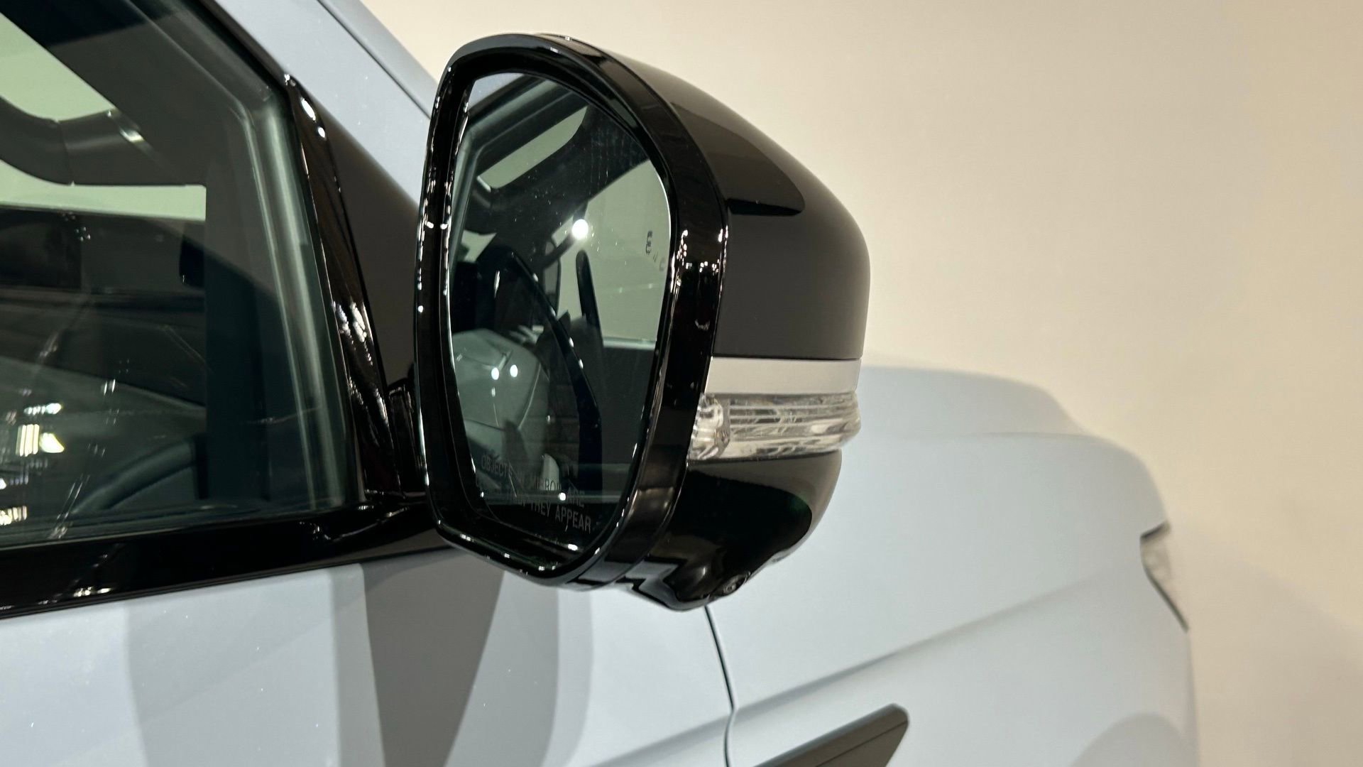 New 2026 Lincoln Navigator L Reserve AWD/4WD image 12