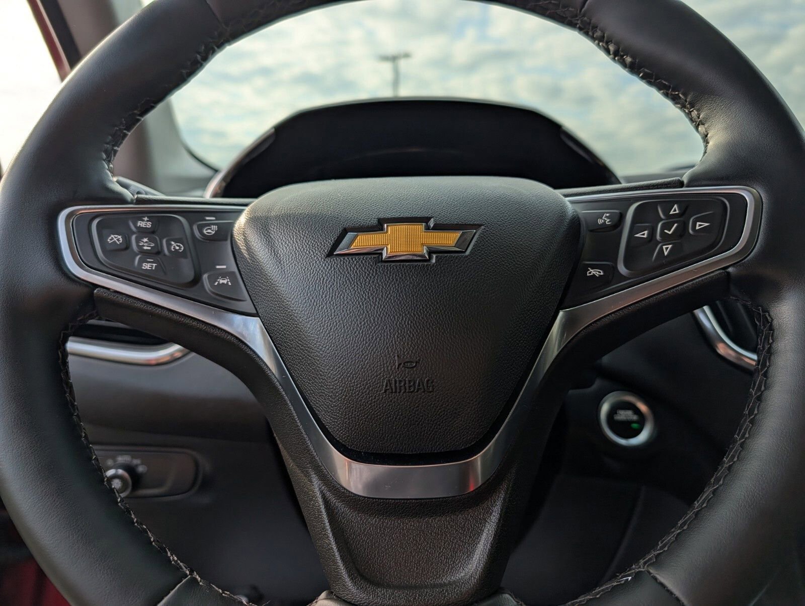 Used 2024 Chevrolet Equinox LT image 29