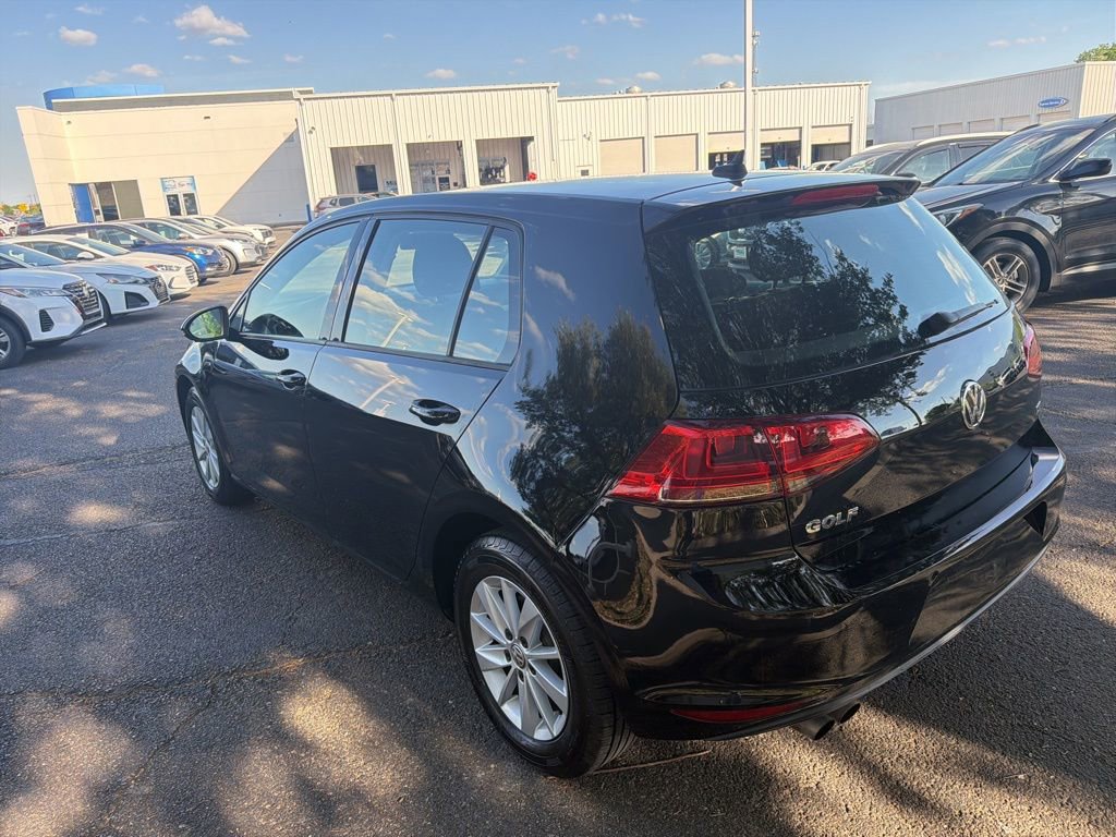 Used 2016 Volkswagen Golf S image 5