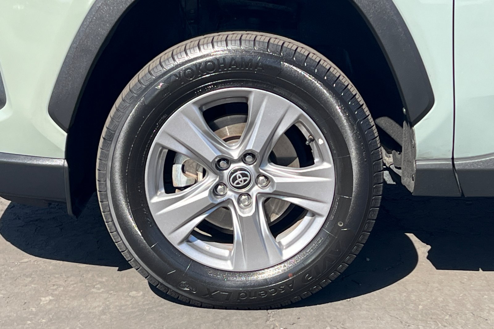 Certified 2023 Toyota RAV4 XLE AWD/4WD image 26