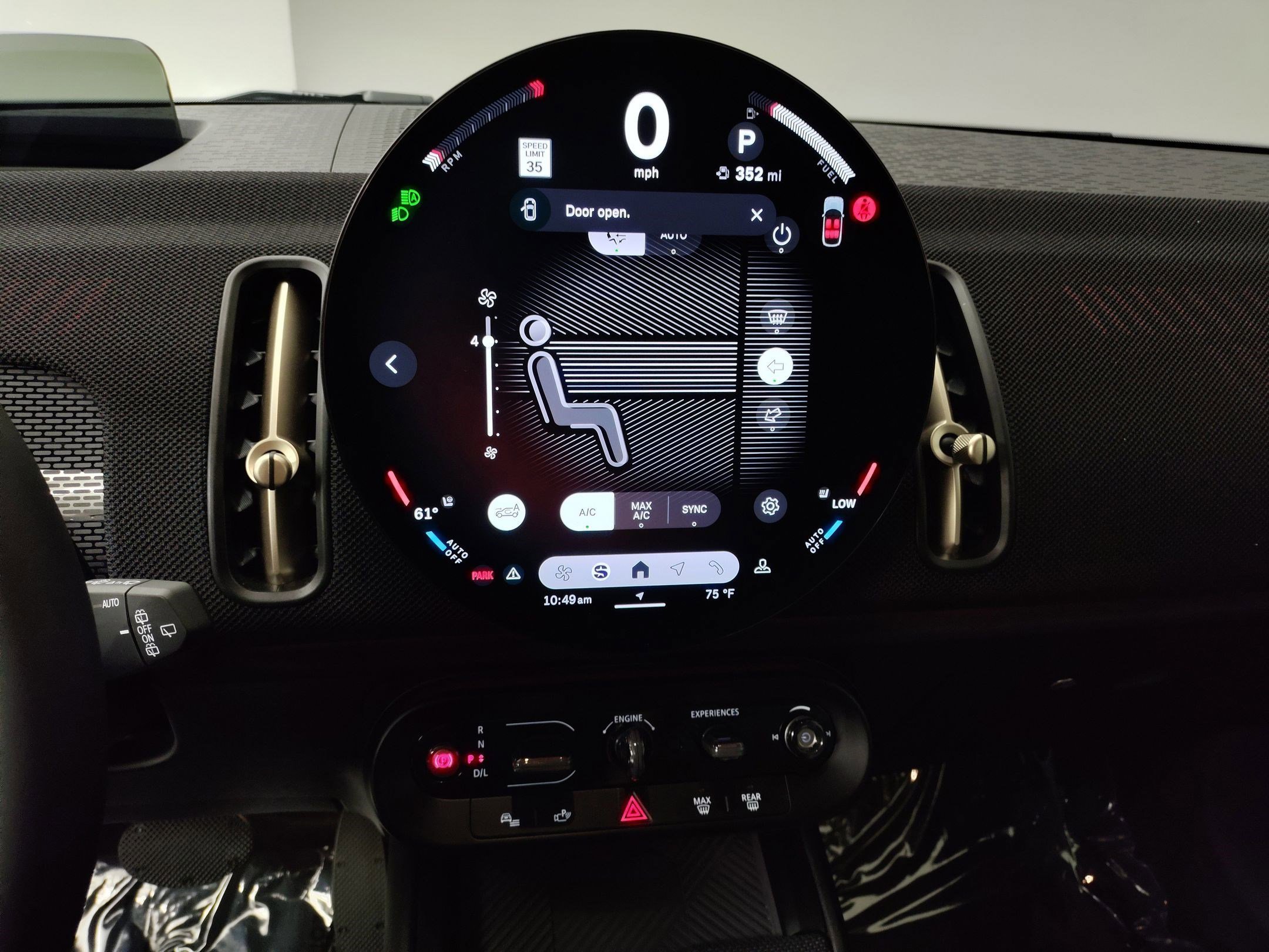 Used 2025 MINI Cooper Countryman S w/ Comfort Package Max image 17