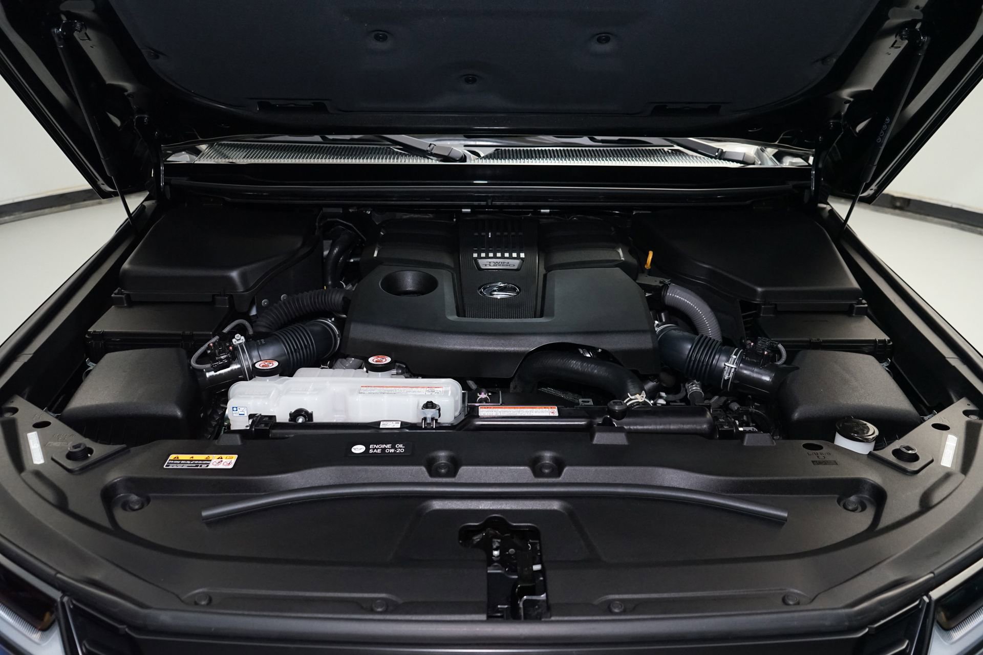 Used 2025 Lexus GX 550 Luxury+ w/ Accessory Package (2T) image 36