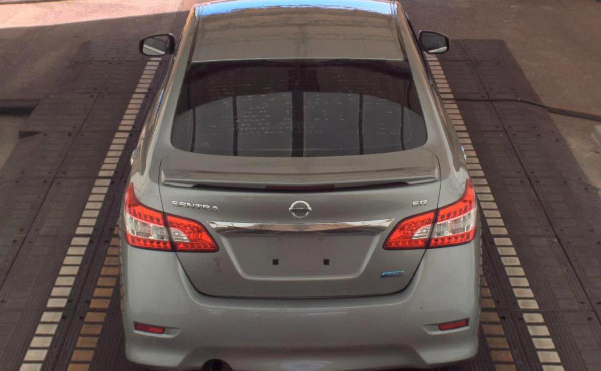 Used 2013 Nissan Sentra SR FWD image 5