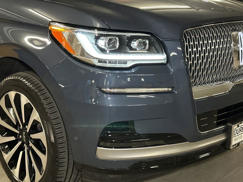 Used 2022 Lincoln Navigator L Reserve image 11