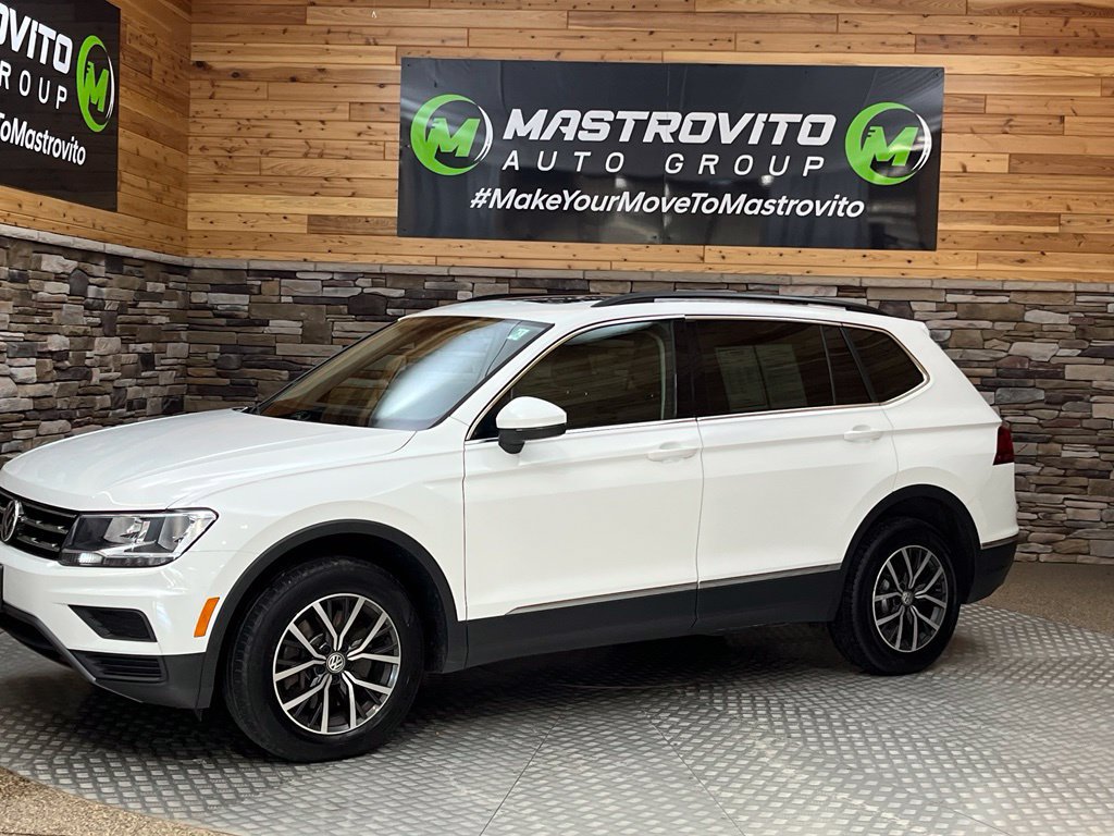 Used 2020 Volkswagen Tiguan SE w/ Panoramic Sunroof Package AWD/4WD image 8