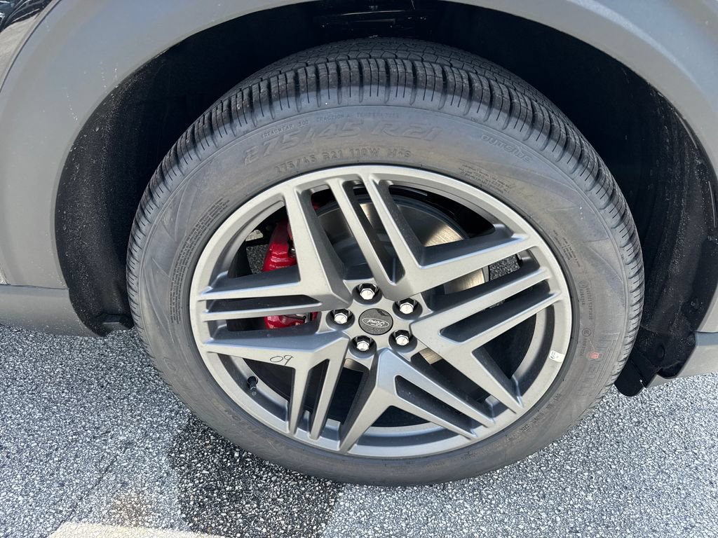 New 2026 Ford Explorer ST-Line w/ ST-Line Street Pack RWD image 11