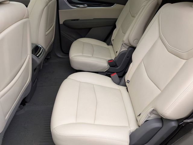 Certified 2023 Cadillac XT6 Premium Luxury w/ LPO, Floor Liner Package AWD/4WD image 22