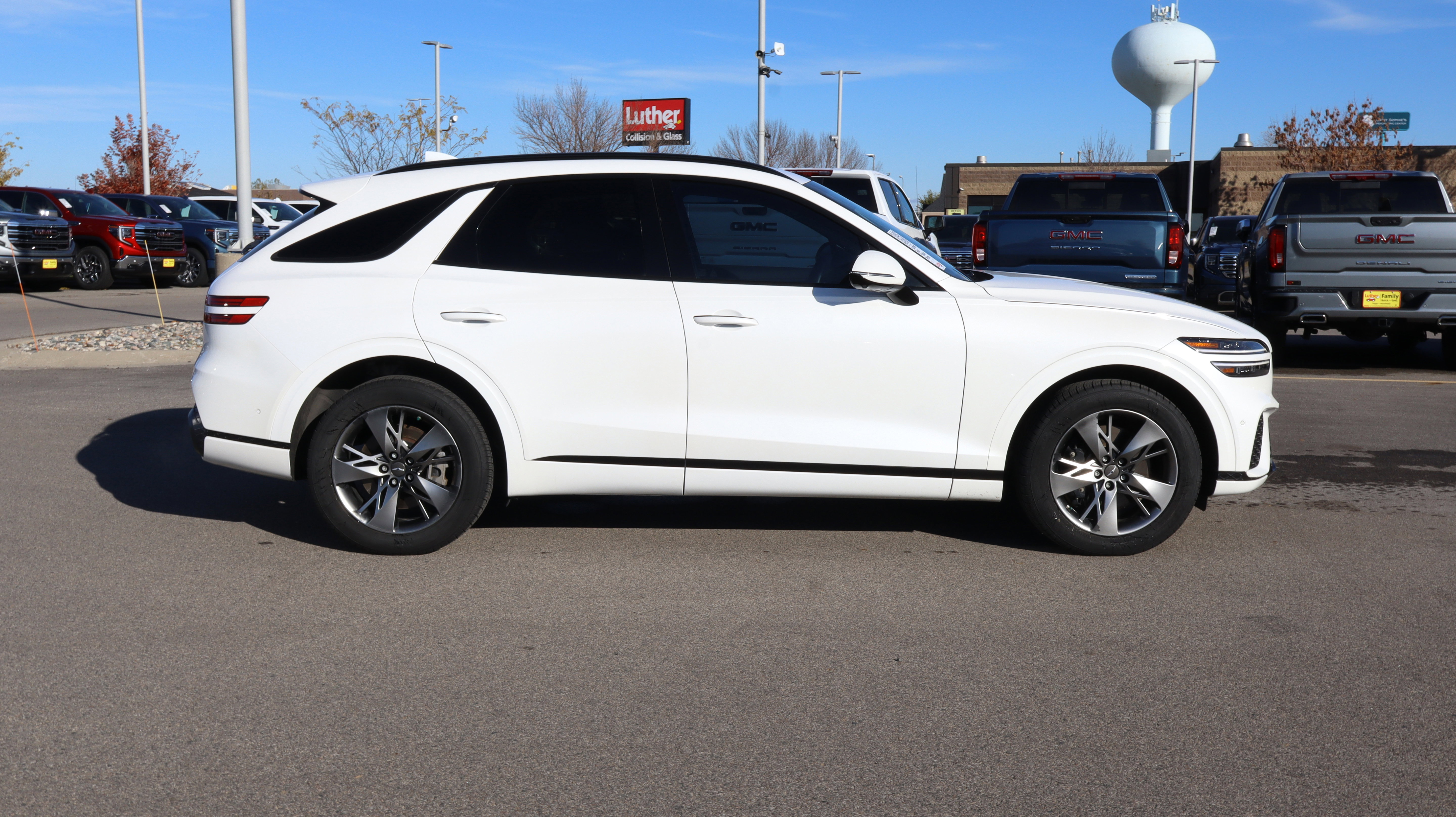 Used 2022 Genesis GV70 3.5T Sport w/ Sport Advanced Package image 8