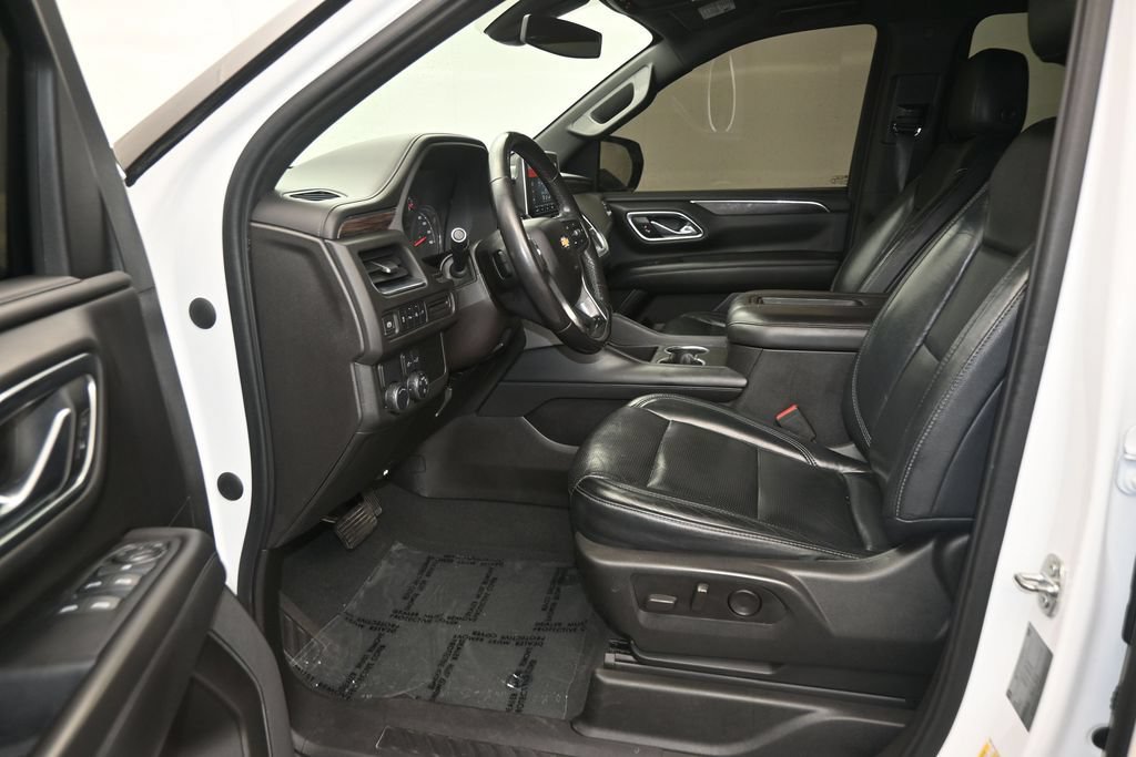 Used 2021 Chevrolet Suburban LS RWD image 11