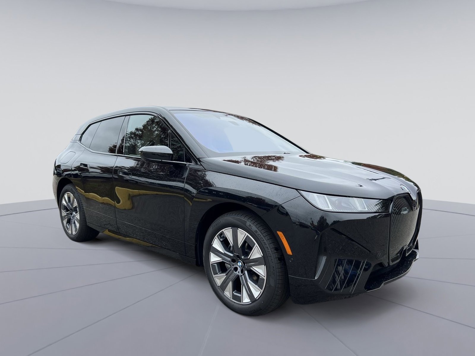 New 2026 BMW iX xDrive60 image 7