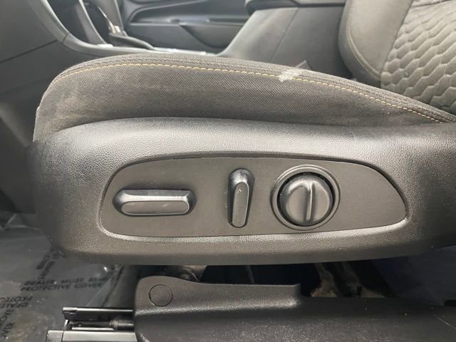 Certified 2020 Chevrolet Equinox LT image 11