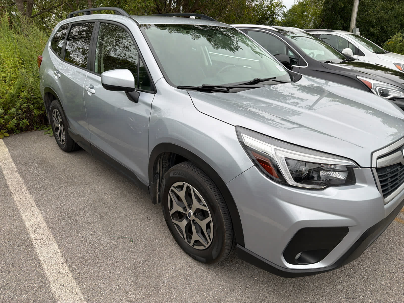 Used 2021 Subaru Forester Premium AWD/4WD image 17