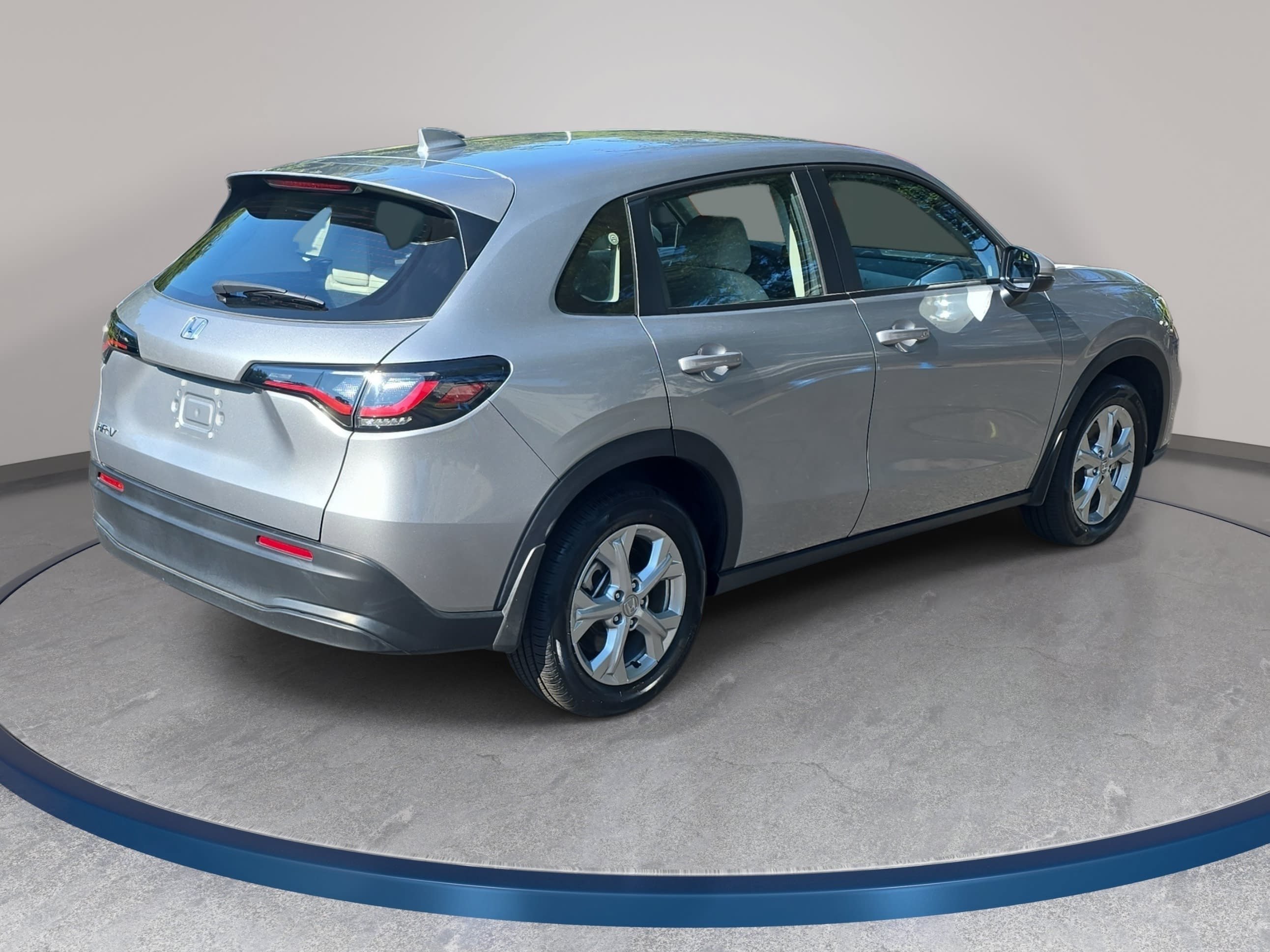 Certified 2024 Honda HR-V LX image 5