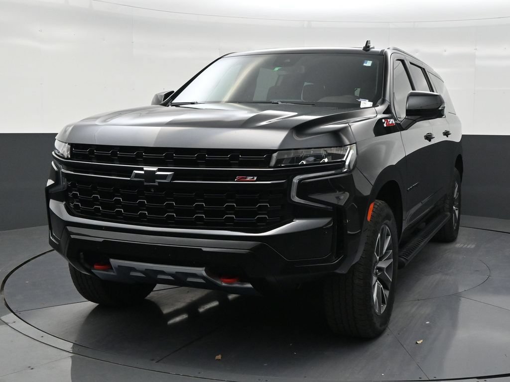 Used 2023 Chevrolet Suburban Z71 w/ Luxury Package AWD/4WD image 8