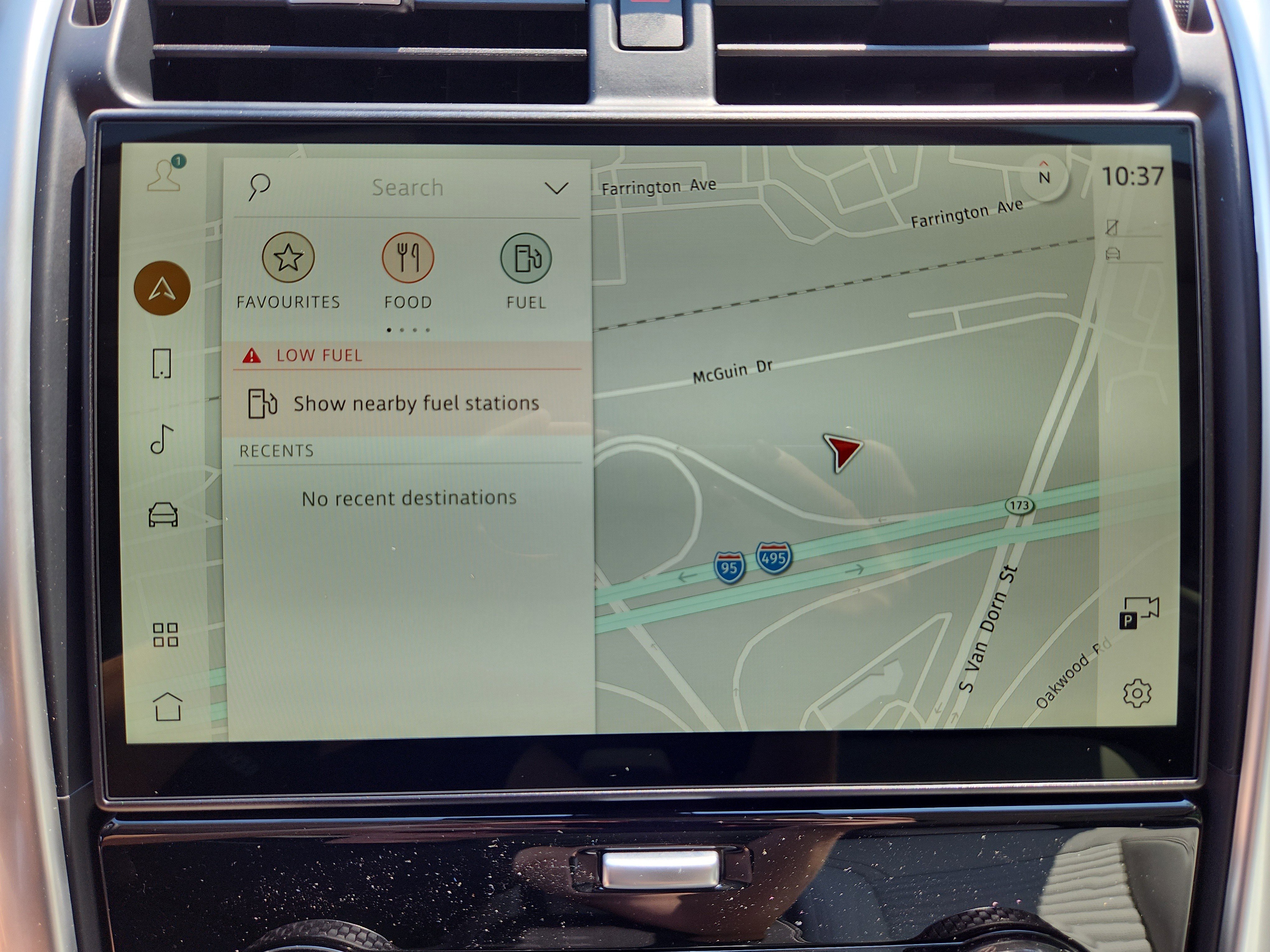 New 2025 Land Rover Discovery Dynamic SE image 21