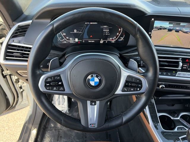 Used 2022 BMW X7 M50i image 24