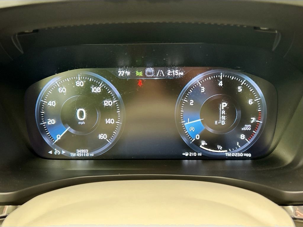 Used 2020 Volvo S60 T5 Momentum image 32