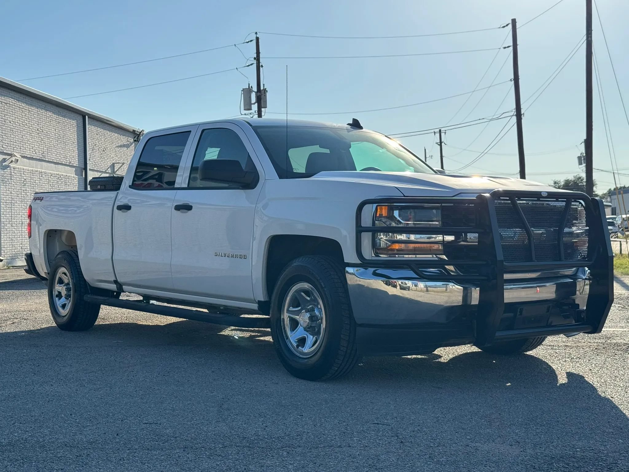 Used 2017 Chevrolet Silverado 1500 LS w/ Trailering Package AWD/4WD image 9