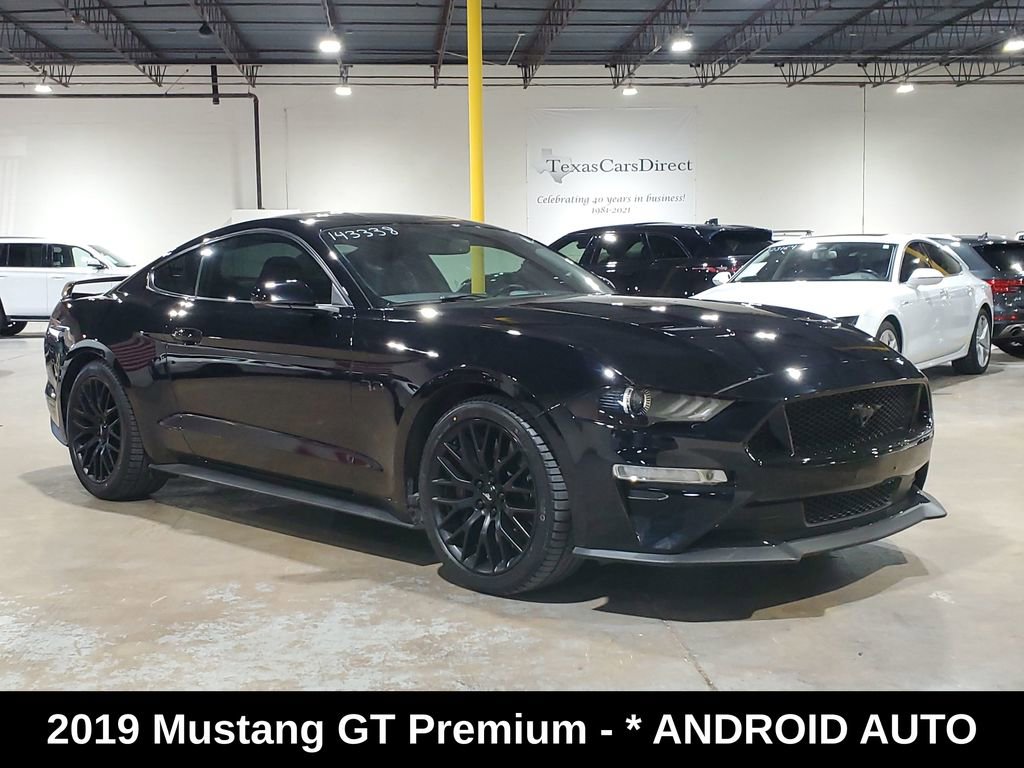 Used 2019 Ford Mustang GT Premium w/ GT Performance Package image 3