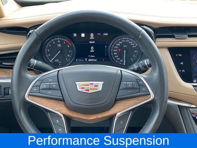 Certified 2021 Cadillac XT5 Premium Luxury w/ Platinum Package image 9
