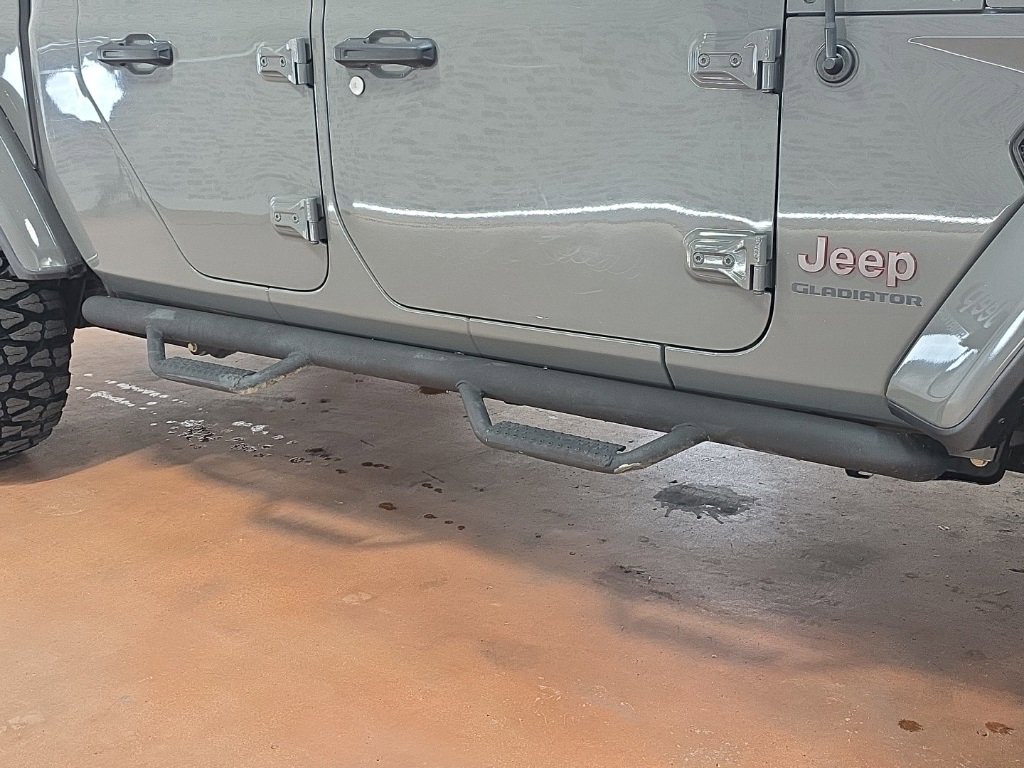 Used 2020 Jeep Gladiator Rubicon w/ LED Lighting Group image 10