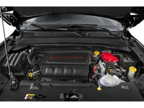 Used 2020 Jeep Compass Latitude image 12