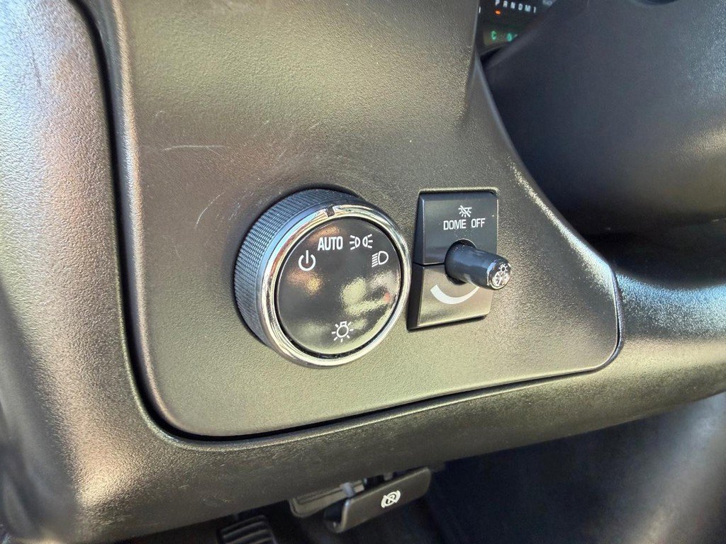 Used 2019 Chevrolet Express 2500 image 25