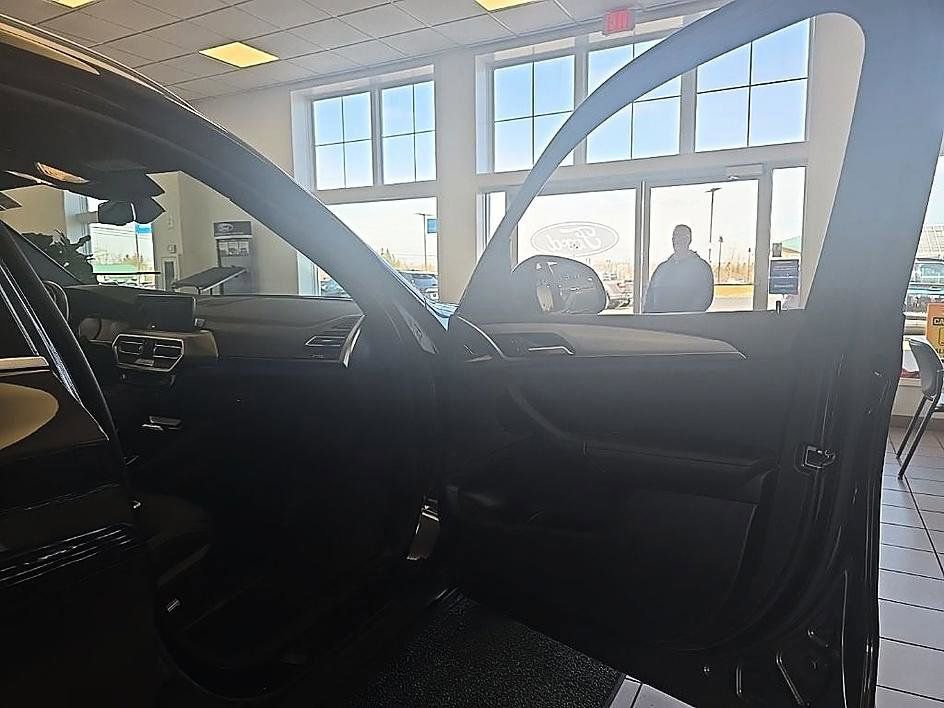 Used 2022 BMW X3 xDrive30i w/ Convenience Package image 36