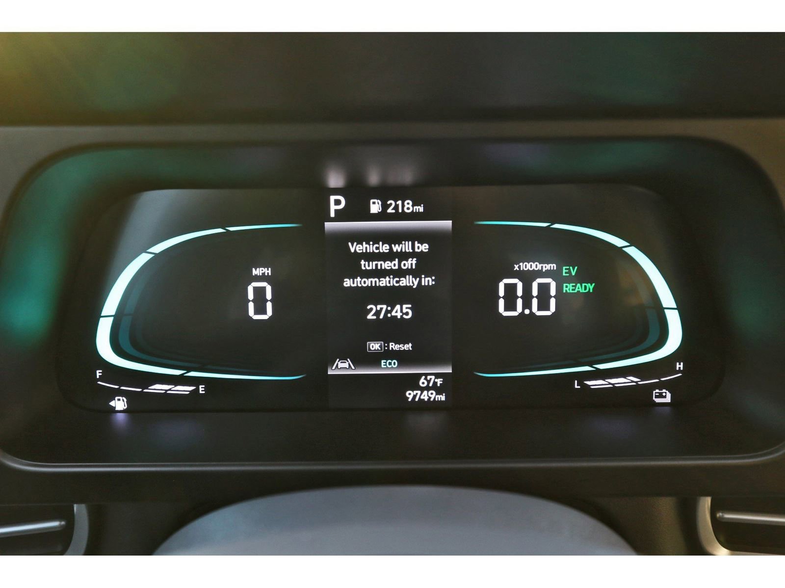 Certified 2025 Hyundai Elantra Blue image 16