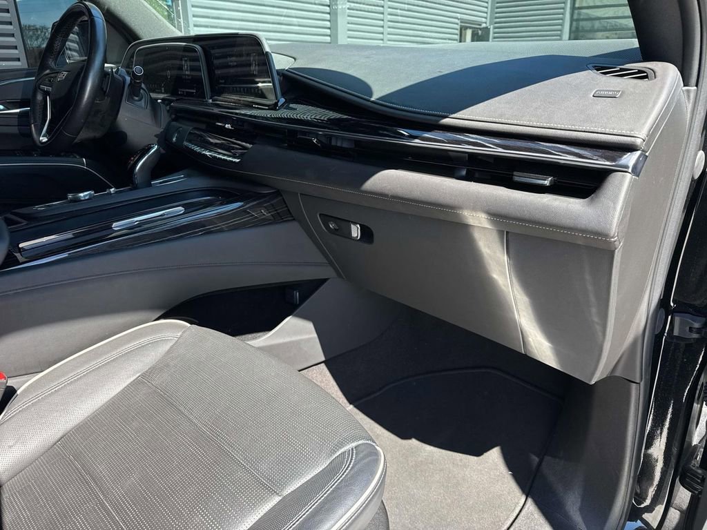 Used 2023 Cadillac Escalade Sport image 17
